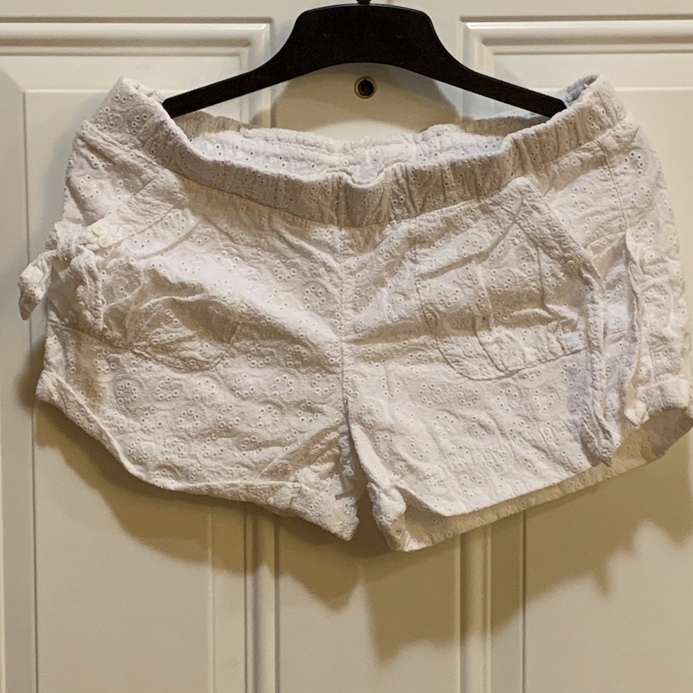 Candie's- White Eyelet Shorts